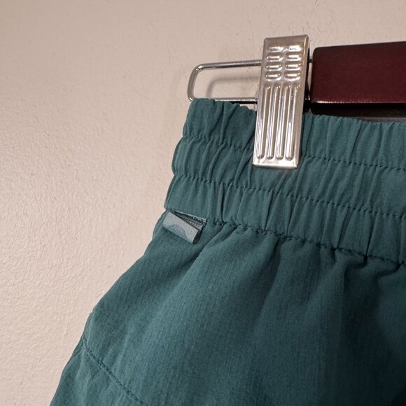 Lululemon Stretch Ripstop Short 8" Green - Picture 4 of 10